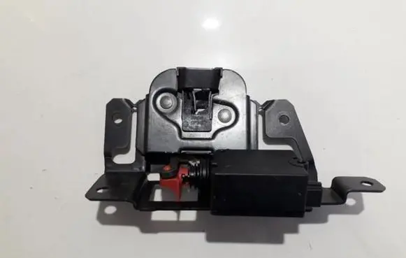BMW X3 E83 Tailgate/trunk/boot lock/catch/latch 51247057364 5124-7057364