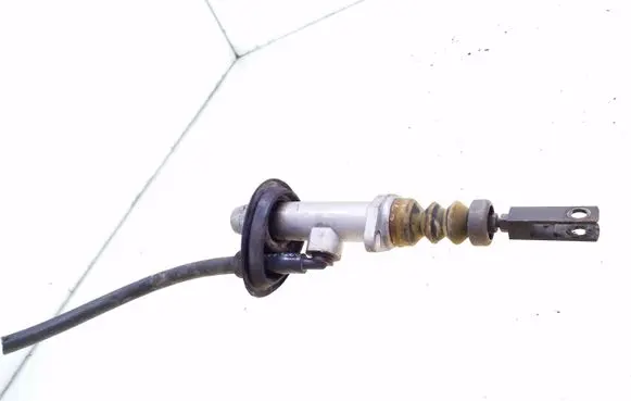 Audi 80 90 S2 B4 Clutch master cylinder 893721401D