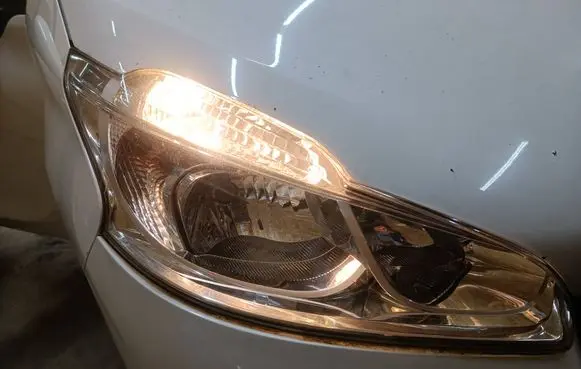 Peugeot 208 Headlight/headlamp 9802221380 DL12502A011 89905650