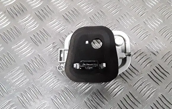Peugeot 2008 I Tail light bulb cover holder 