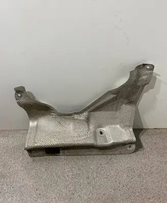BMW X5 F15 Heat shield in engine bay 7185028 51487185028