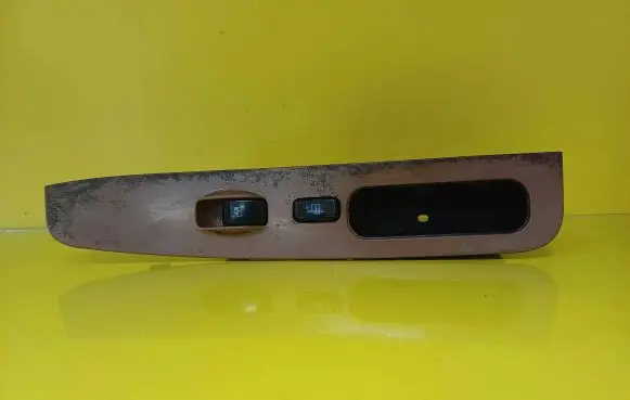 KIA Carnival Electric window control switch 0K53A66360A 621W04960 621W03620