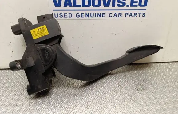 Iveco Daily 4th gen Accelerator throttle pedal 504061734 0281002632 781303317