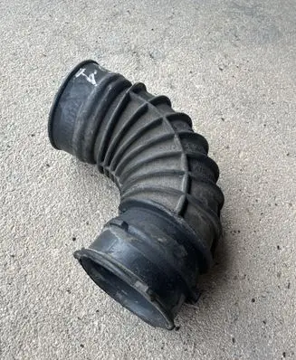 Audi A8 S8 D3 4E Air intake duct part 057129627B