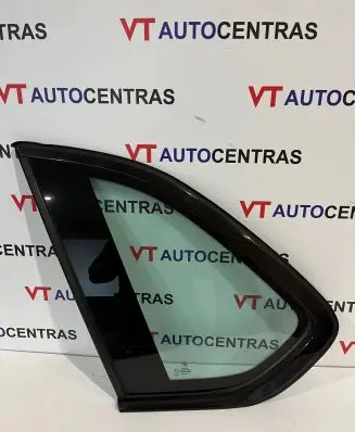 BMW X5 F15 Rear side window