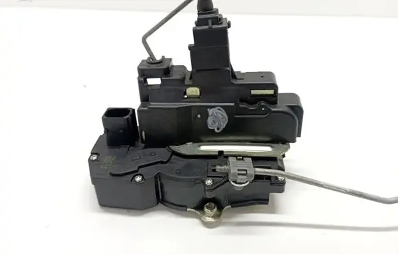 Opel Antara Rear door lock A081876