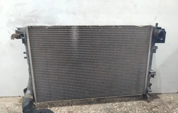 Opel Vectra C Coolant radiator 
