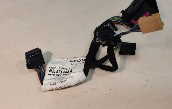 Audi A8 S8 D4 4H Front door wiring loom 4H0971663A