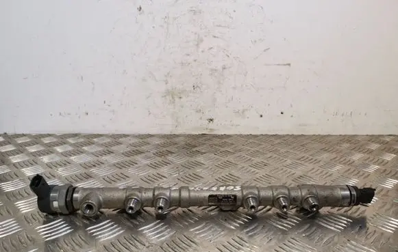 KIA Sorento Fuel main line pipe 0445214321