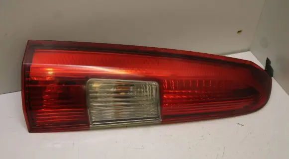 Volvo V70 Rear/tail lights 9154493ECE 898677916 9038677916