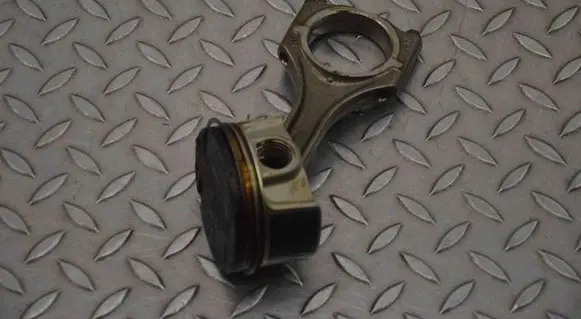 Porsche 911 991 Piston 400A4726