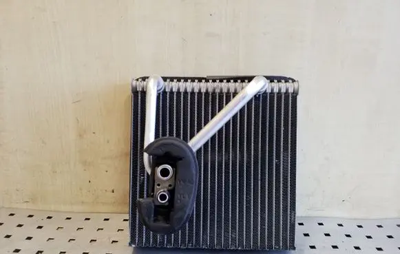 Skoda Superb B6 (3T) Air conditioning (A/C) radiator (interior) 