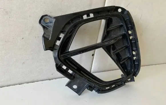 KIA Niro Front bumper lower grill 86664G5500