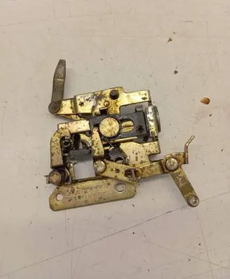 Volkswagen Transporter - Caravelle T4 Sliding door lock 721843654B