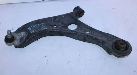 KIA Sportage Front lower control arm/wishbone
