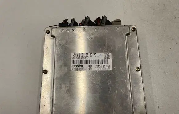 Mercedes-Benz ML W163 Engine control unit/module A6121533279 28RTF131 0281010796