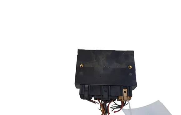Volkswagen Touareg I Central body control module 7L0959933F