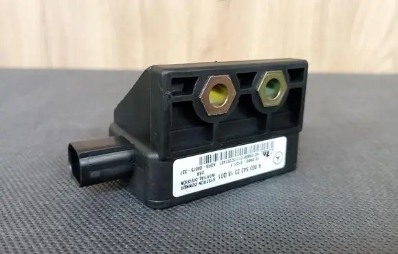 Mercedes-Benz SLK R170 ESP (stability system) control unit 0035422318 A0035422318