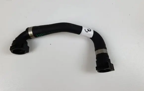 BMW 5 G30 G31 Engine coolant pipe/hose 8473704