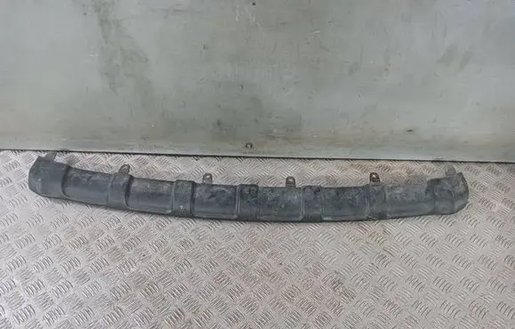 Front bumper splitter molding