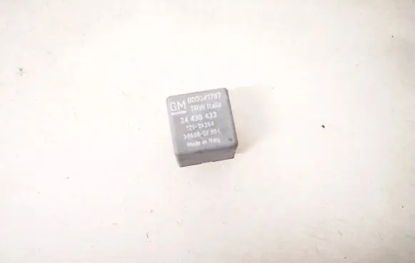 Opel Corsa C Other relay 24430433 000041797