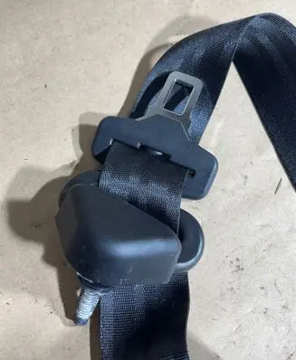 Ford Turneo Courier Rear seatbelt ET76A611B69AD 626163800