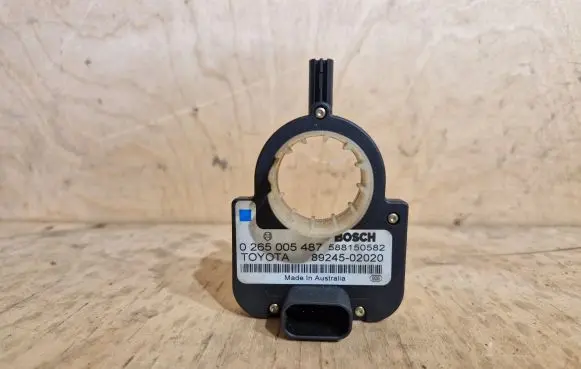 Toyota Corolla Verso AR10 Steering angle sensor 0265005487 8924502020 BOSCH