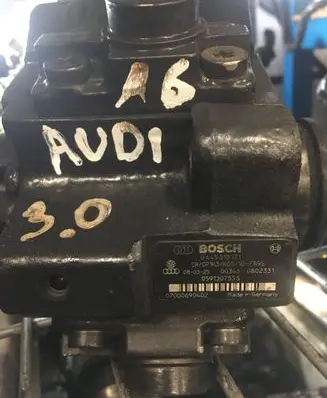 Audi A6 S6 C6 4F Fuel injection high pressure pump 0445010171 07000690402