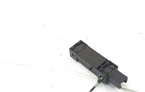 Audi A8 S8 D2 4D Airbag deployment crash/impact sensor