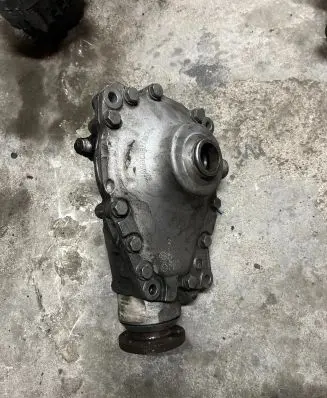 BMW 3 F30 F35 F31 Front differential 764887806 1805150881