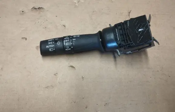 Honda CR-V Indicator stalk M52531