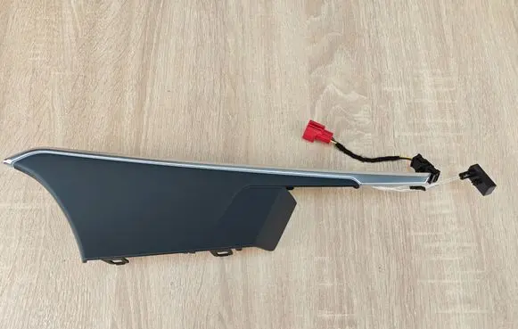 Audi A5 Front door card panel trim 8W0959522D 8W8947355