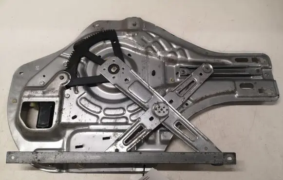Hyundai Tucson JM Front door window regulator with motor 824802E010