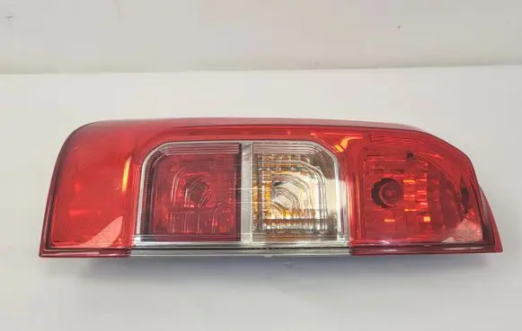 Nissan Navara D23 Rear/tail lights