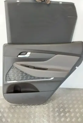 Hyundai Santa Fe Rear door card panel trim