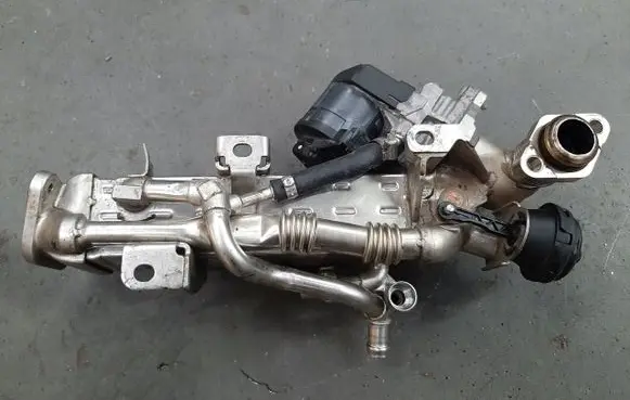 EGR valve cooler