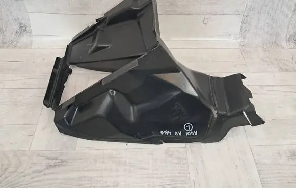 Audi A8 S8 D5 Intercooler air guide/duct channel 4N0145333R