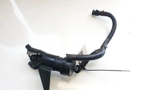 Nissan Tiida C11 Headlight washer spray nozzle 31046 0261231046