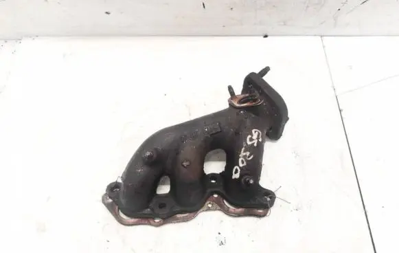 Lexus GS 300 400 430 Exhaust manifold