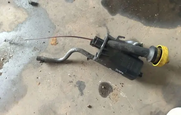 Renault Scenic II - Grand scenic II Breather/breather pipe/hose 8200707066