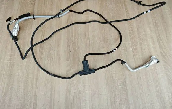BMW X6 G06 Intercooler hose/pipe 5A17887