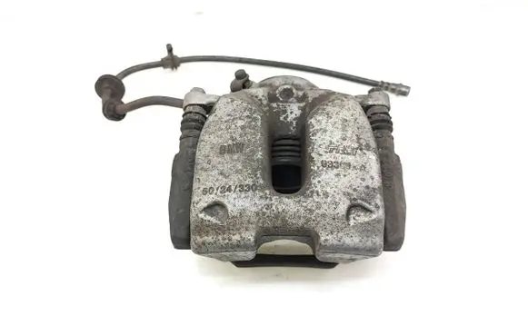 BMW 5 G30 G31 Front brake caliper 6872799 34106872799