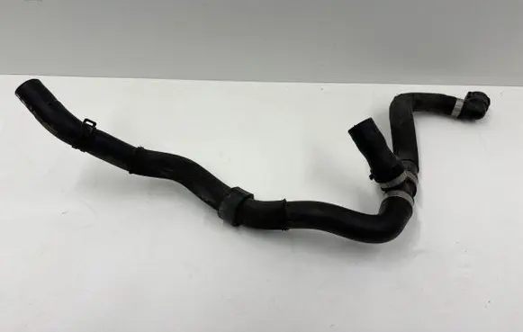 Mercedes-Benz C W204 Engine coolant pipe/hose A2048308496 A2018308496