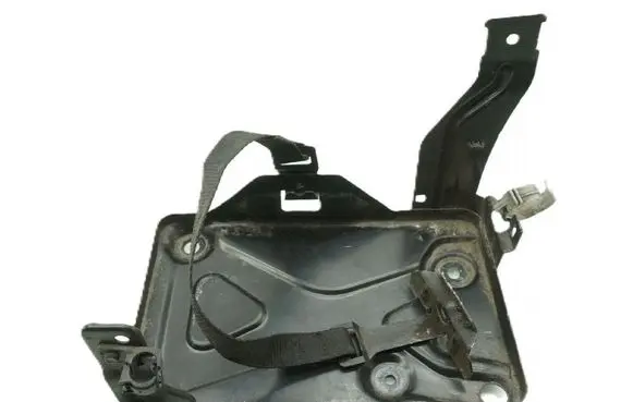 Fiat 500X Battery box tray 