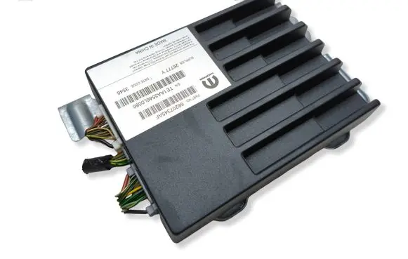 Chrysler Pacifica Sound amplifier 68207345AF 26777Y TE1AA354GL0086