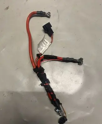 Mercedes-Benz A W176 Positive cable (battery) A2465406507