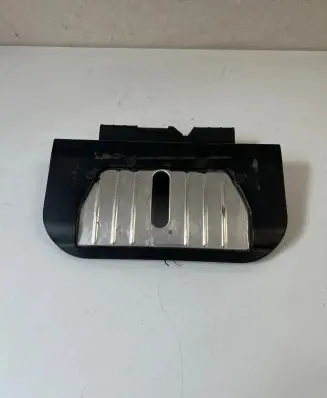 Mercedes-Benz E W211 Tailgate/boot lid lock trim A2116900089