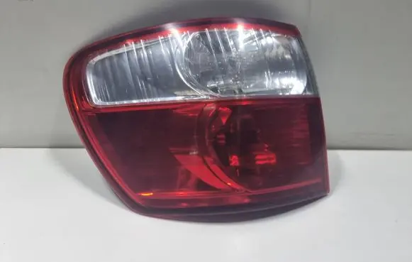 Toyota Corolla Verso E121 Rear/tail lights 4457