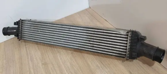 Audi A4 S4 B8 8K Intercooler radiator 8K0145805E P6310002