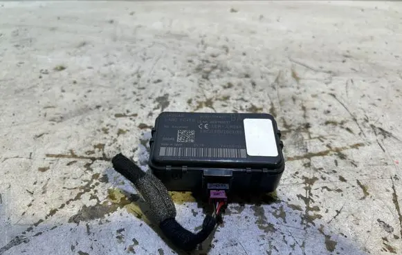 Land Rover Evoque I Antenna control unit BJ3215K602 5E0760537 LRJLR09A